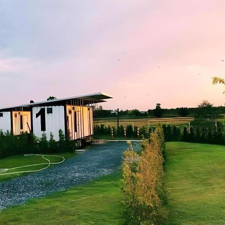 Boxotel Ban Nong Chik  Exterior photo